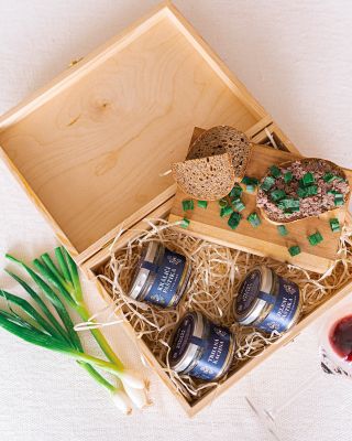 👨‍🍳 Mezinárodní den kuchařů Dnešek patří všem, kdo mají radost z vaření! Ať už stojí u plotny každý den, nebo jen občas...